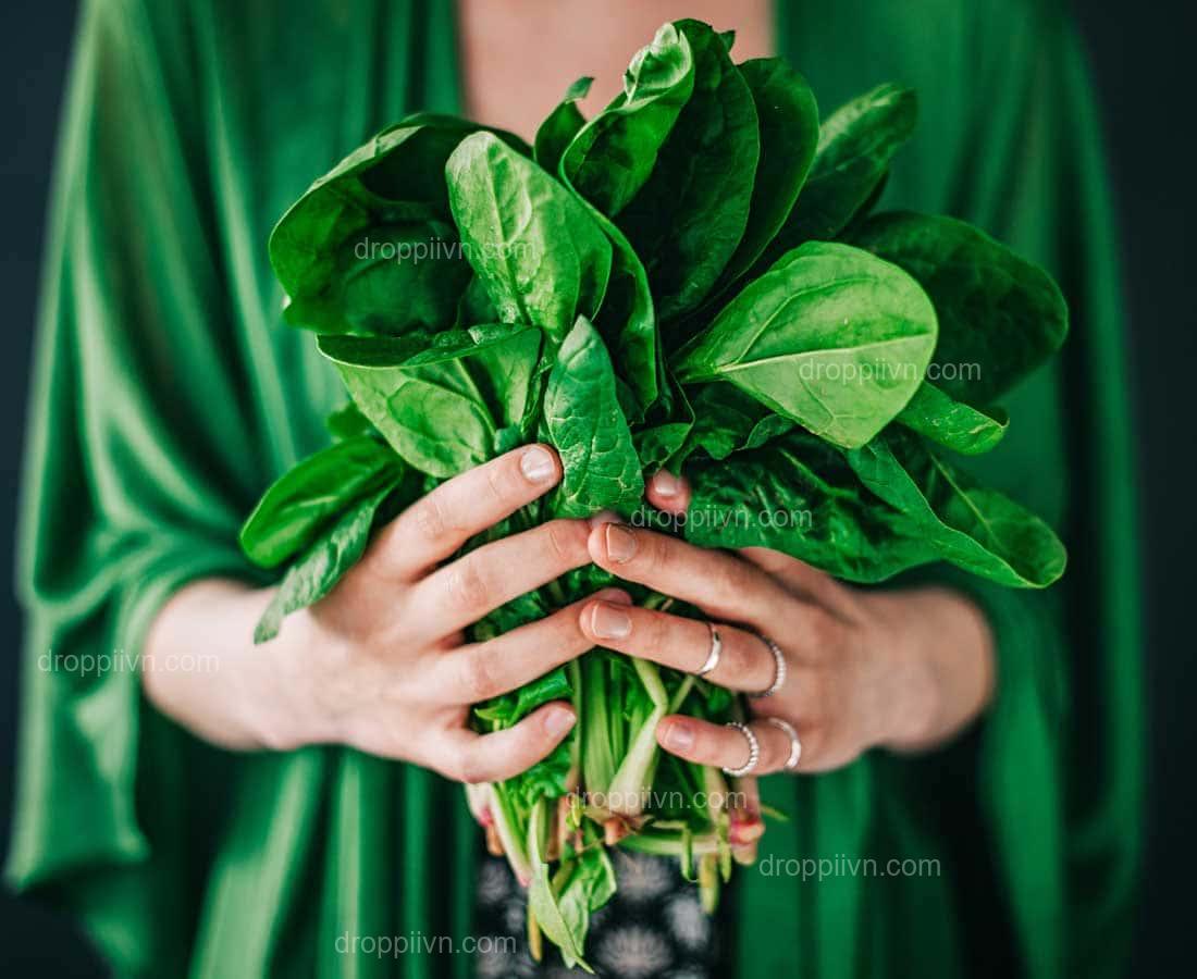 The health benefits of eating leafy greens